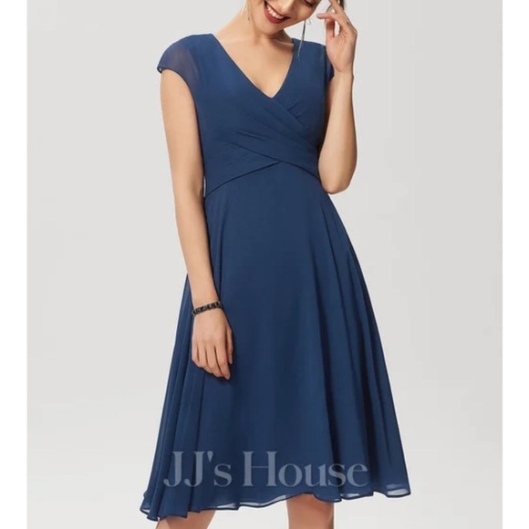 JJs House Elegant Navy Blue Dress - Picture 3 of 6